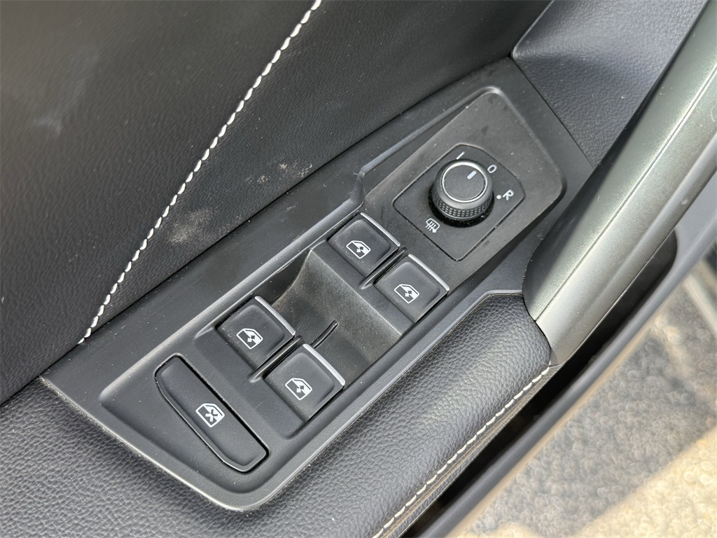 2022 Volkswagen Tiguan 2.0T SE Black at Durrett Motor Company