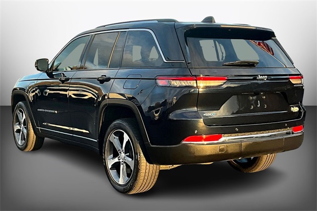 Used 2023 Jeep Grand Cherokee For Sale in Gloucester, MA