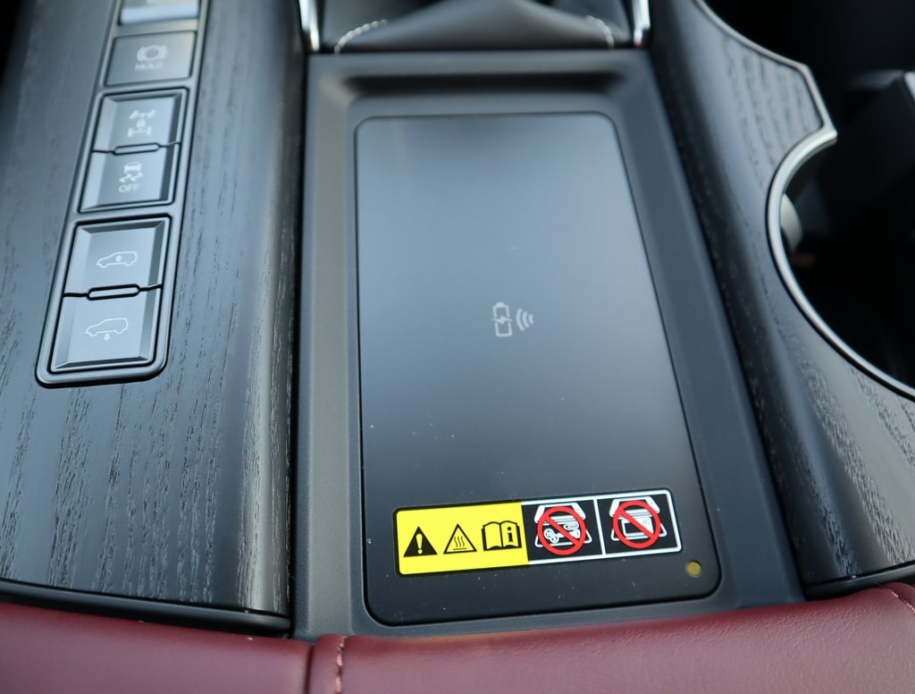 Thumbnail: 2025 Lexus LX - 26