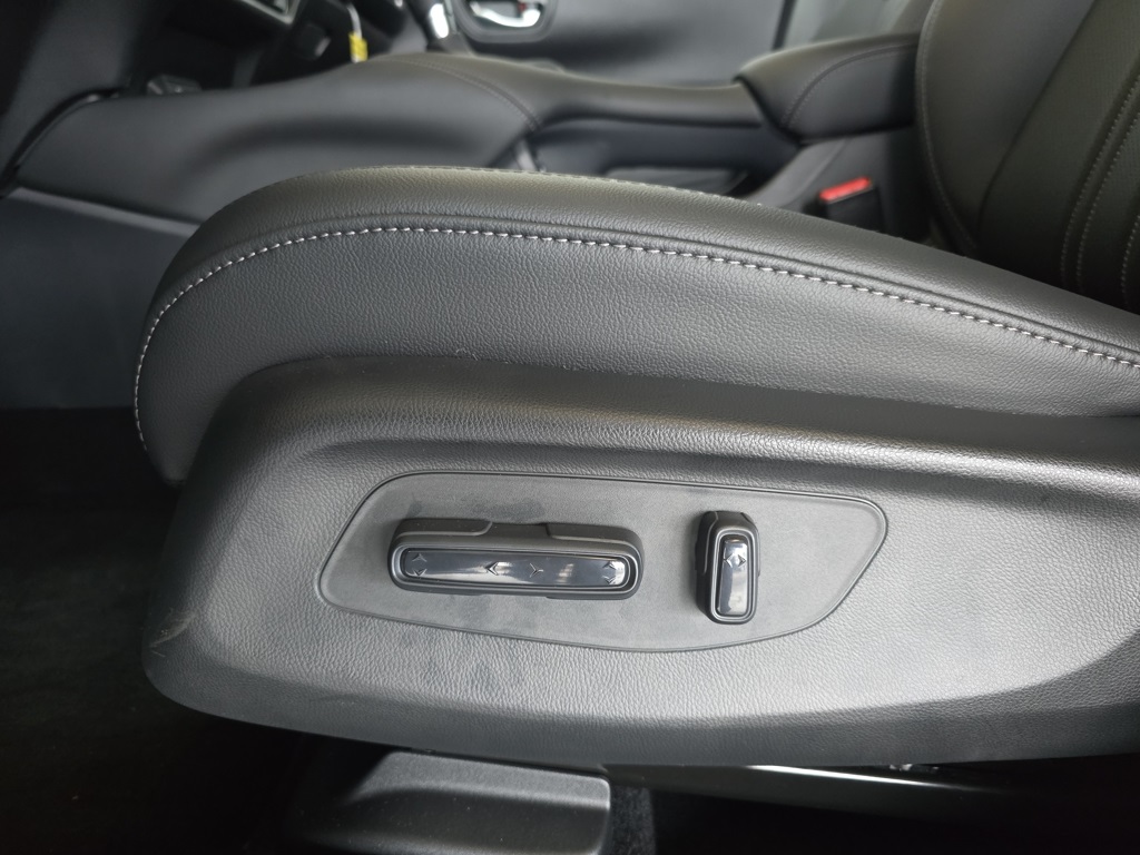 Thumbnail: 2026 Honda HR-V - 11