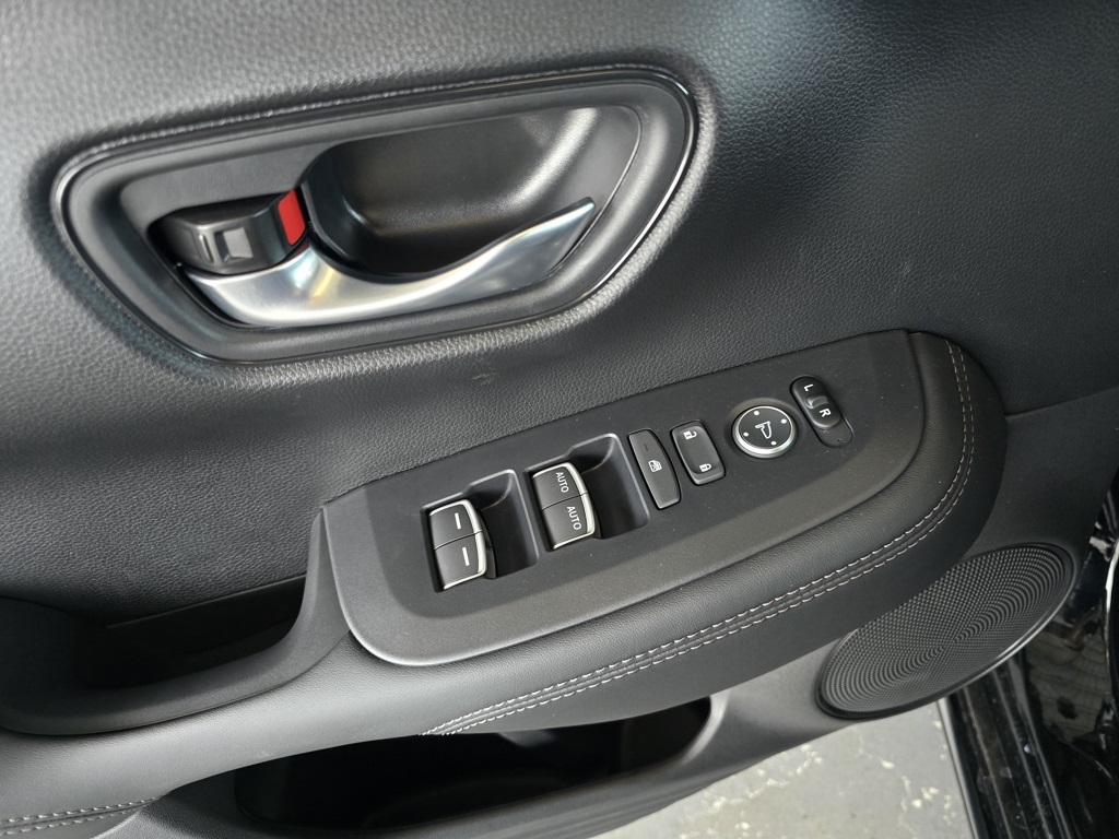 Thumbnail: 2026 Honda HR-V - 23