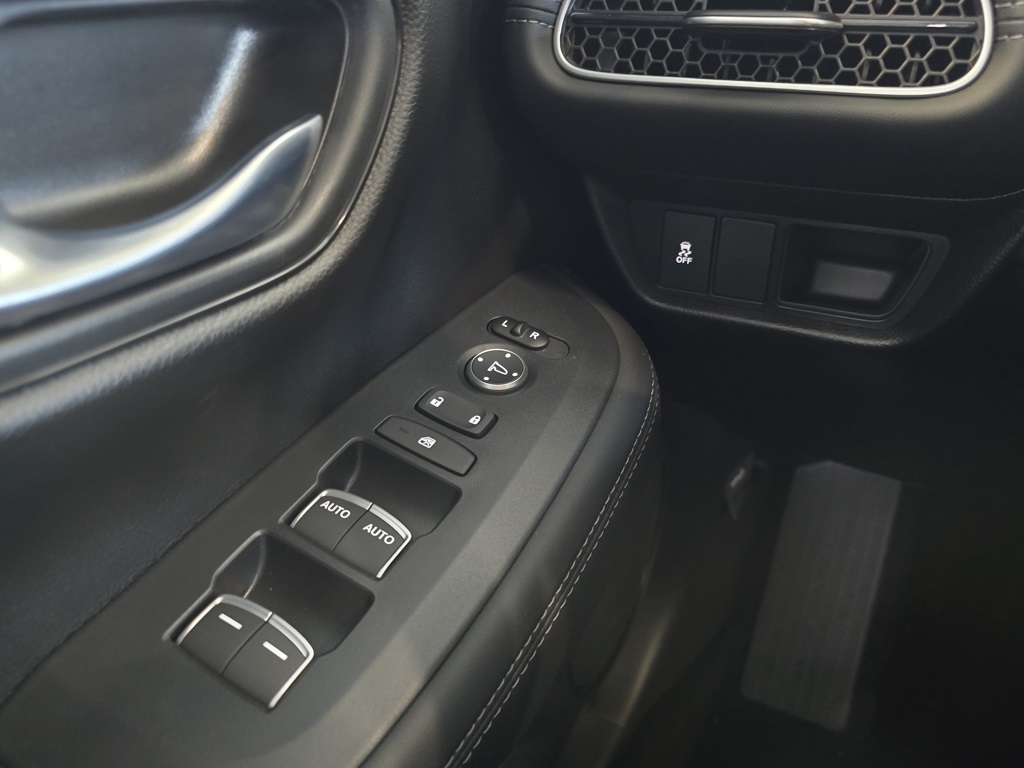 Thumbnail: 2026 Honda HR-V - 24