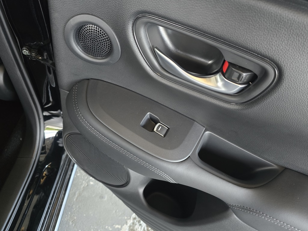 Thumbnail: 2026 Honda HR-V - 28