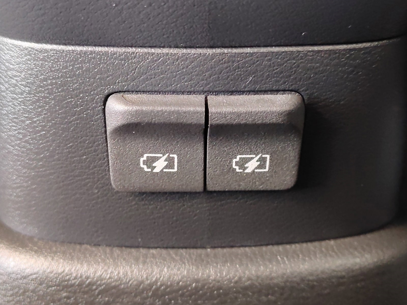 Used Car 2024 Nissan Kicks  S For Sale Under $20,000 In San Antonio, Texas