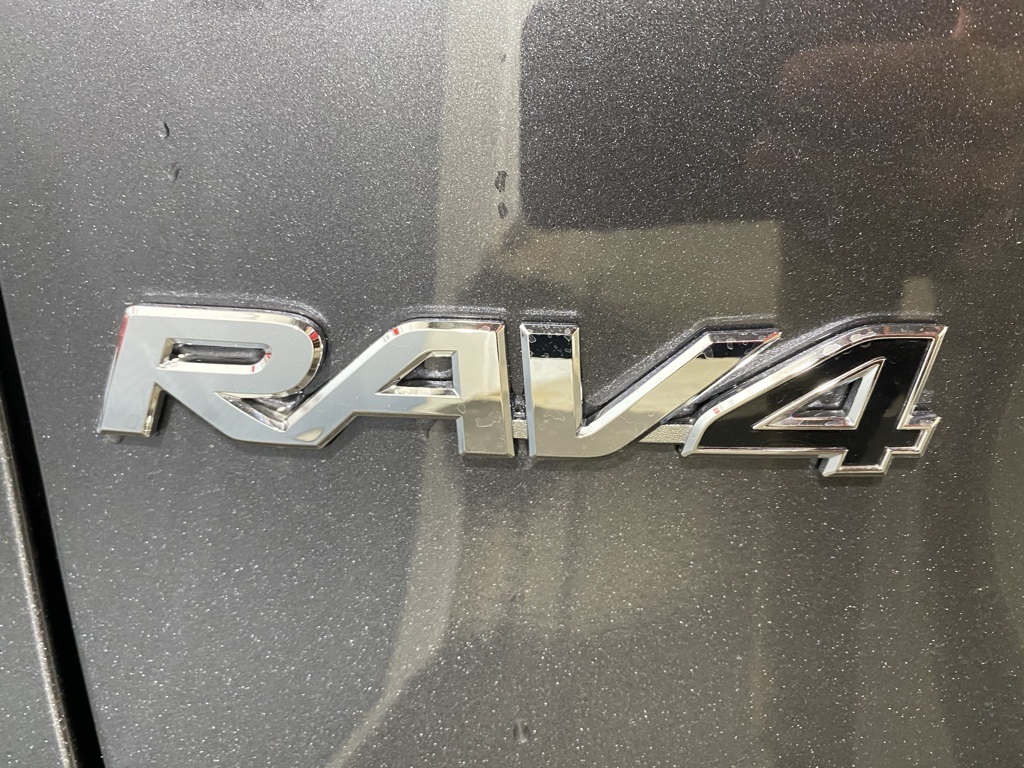 Thumbnail: 2025 Toyota RAV4 - 19