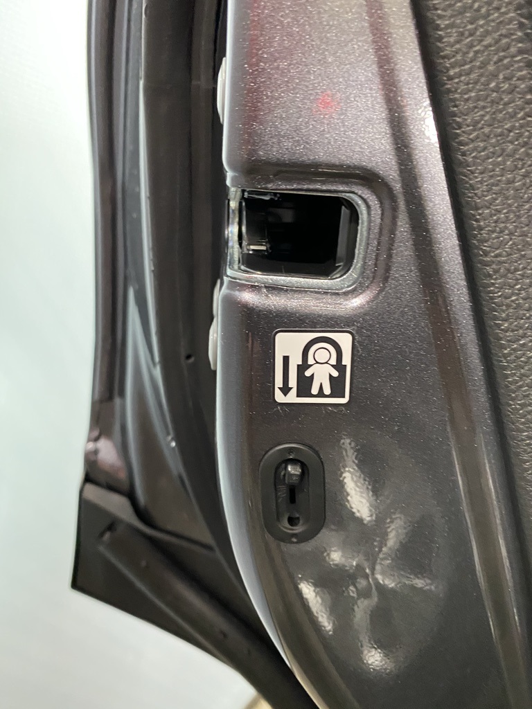 Thumbnail: 2025 Toyota RAV4 - 23