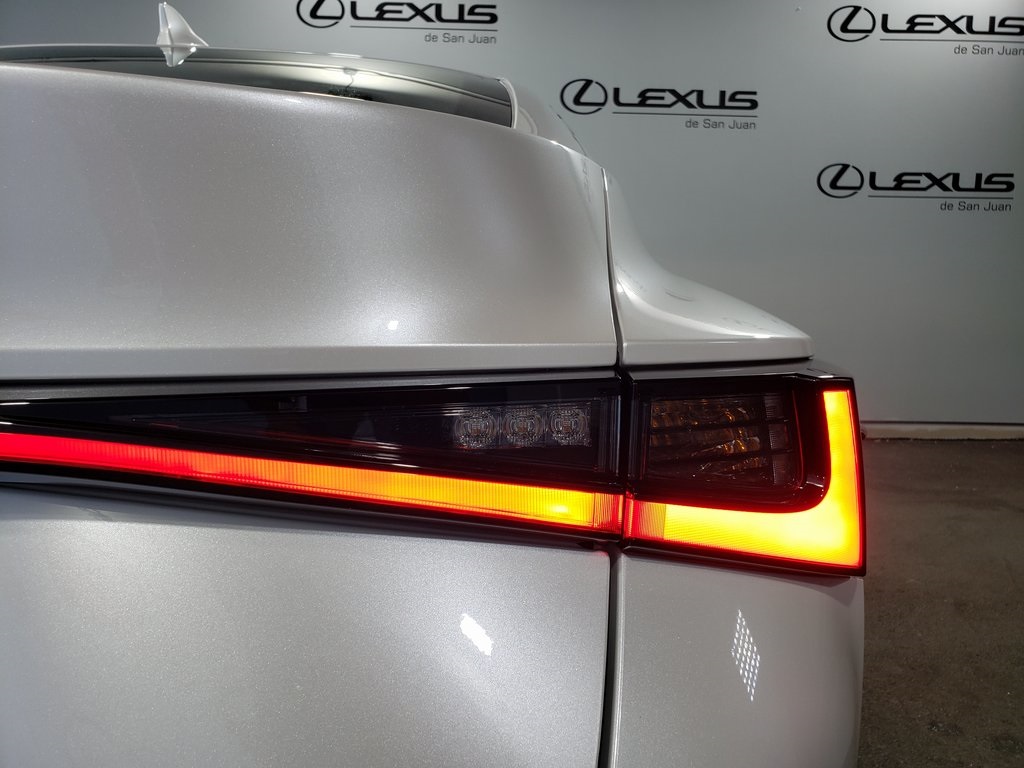 Thumbnail: 2025 Lexus IS - 10