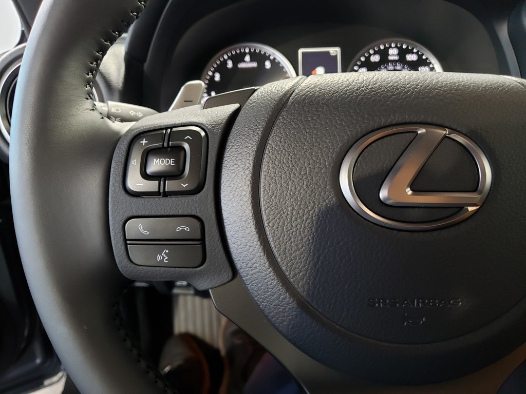 Thumbnail: 2025 Lexus IS - 16