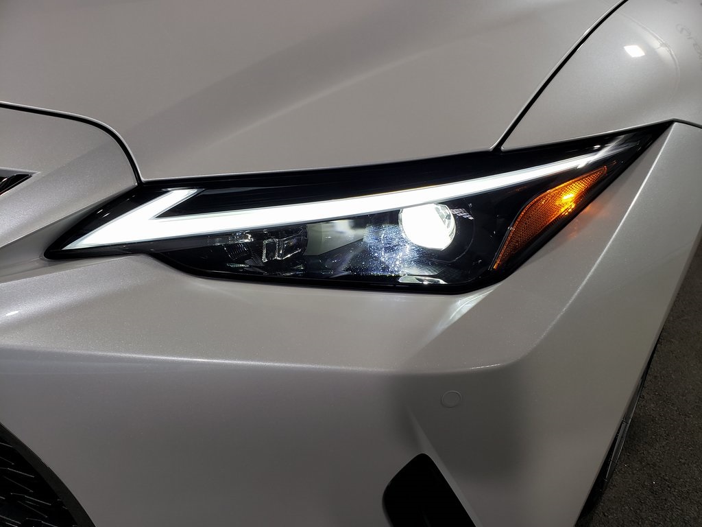 Thumbnail: 2025 Lexus IS - 5