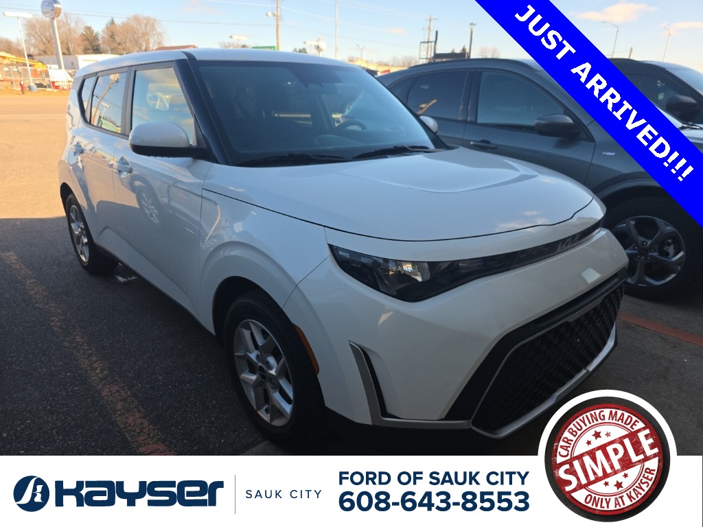 2024 Kia Soul LX FWD