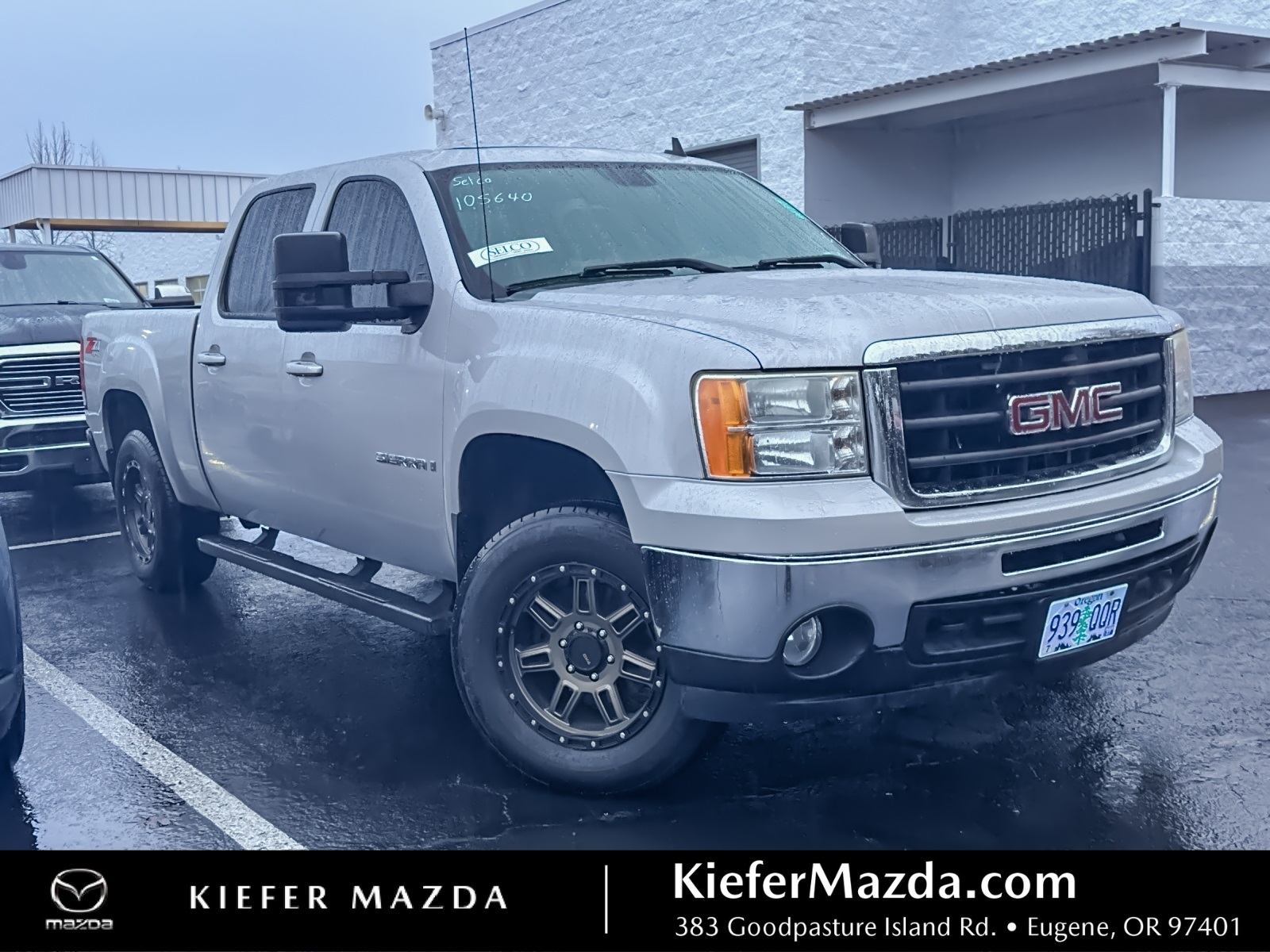 2009 GMC Sierra 1500 SLT Crew Cab 4WD