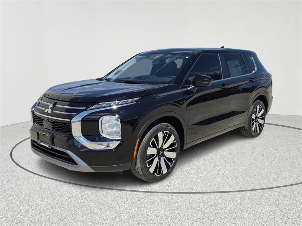 2025 Mitsubishi Outlander SE - 0