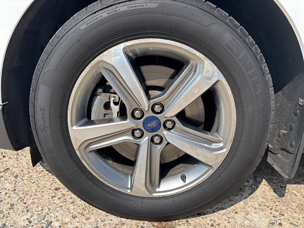 2019 Ford Edge