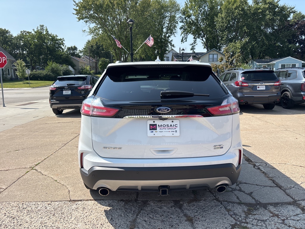 2019 Ford Edge
