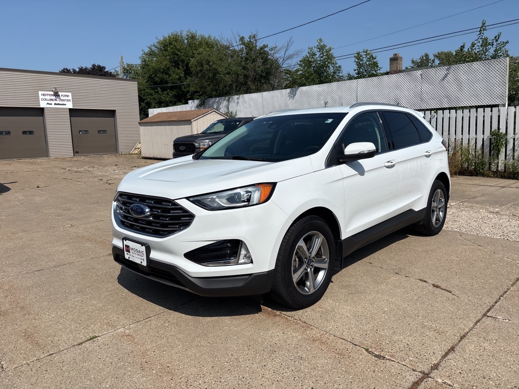 2019 Ford Edge