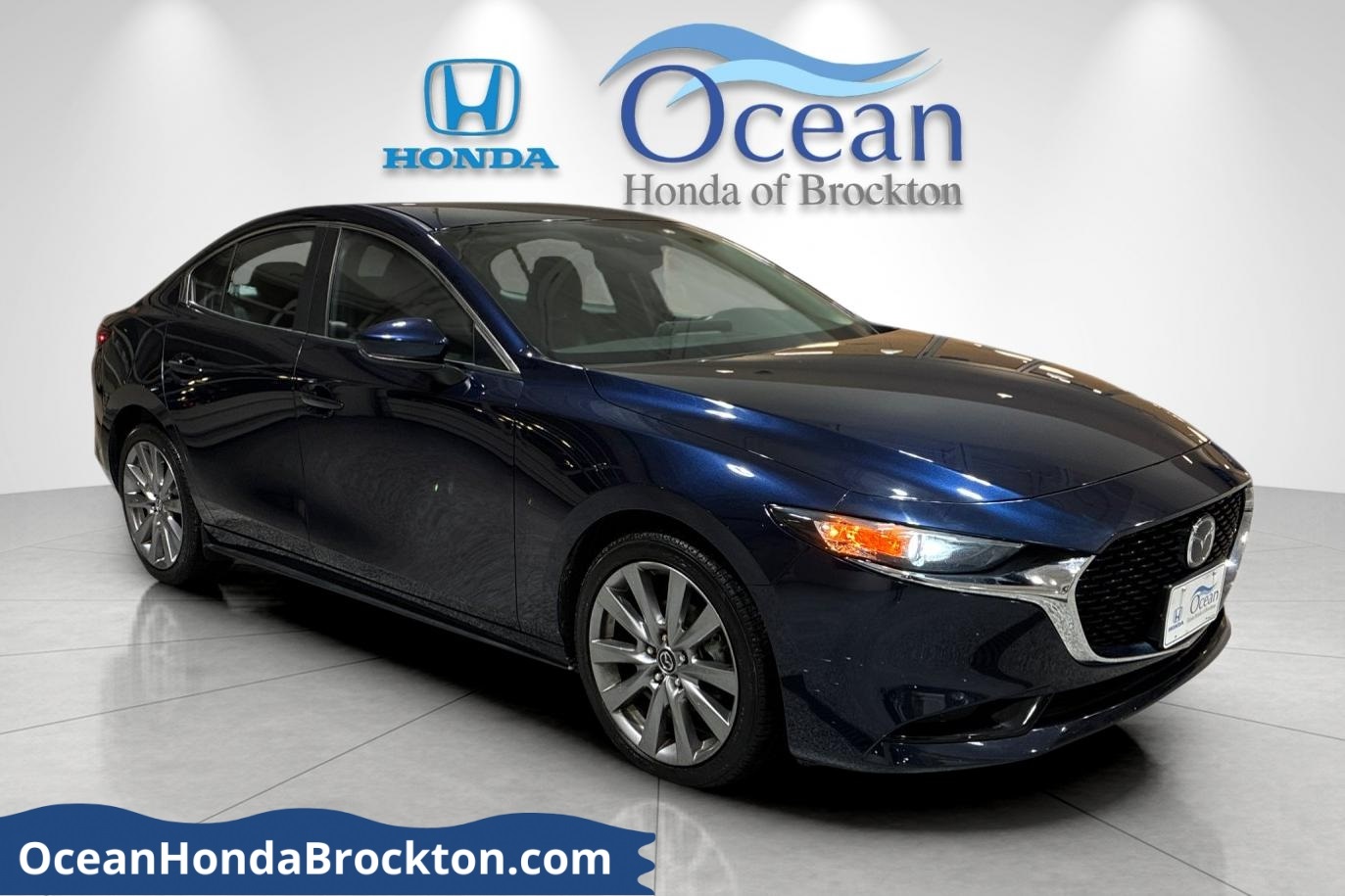 2019 Mazda MAZDA3 Preferred Sedan FWD