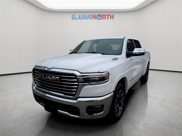 2025 RAM 1500 Laramie Crew Cab 4WD