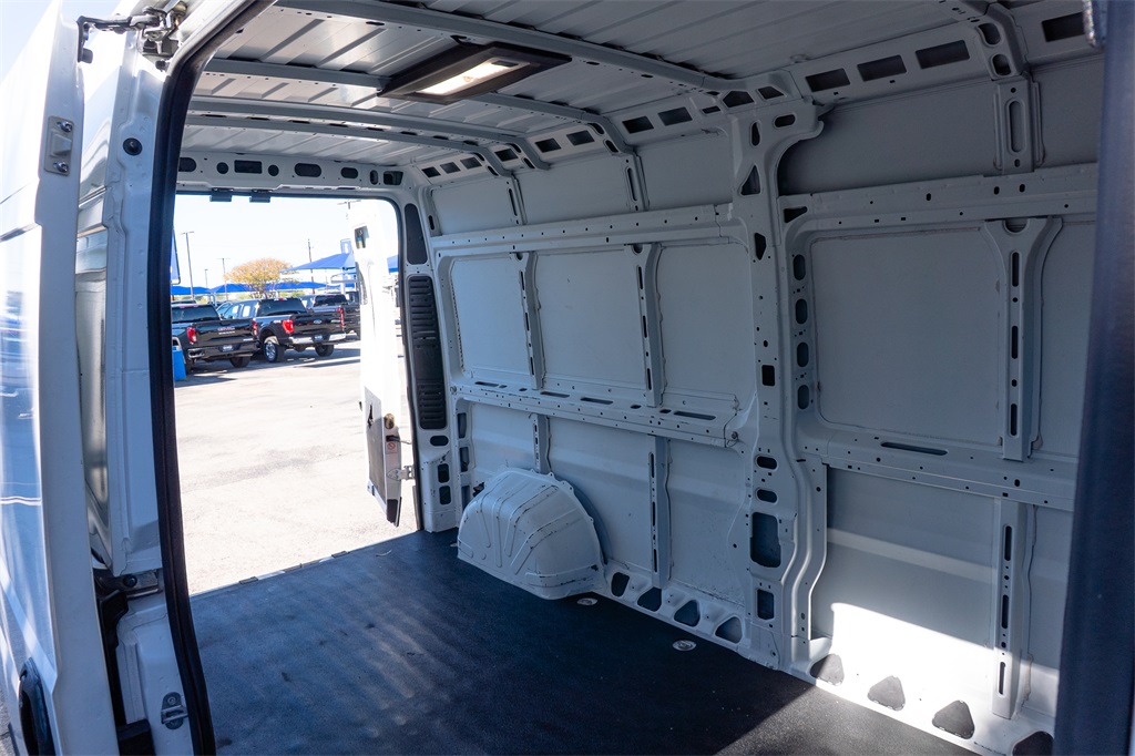 Used Car 2022 Ram Promaster 2500  High Roof For Sale Under $25,000 In San Marcos, Texas