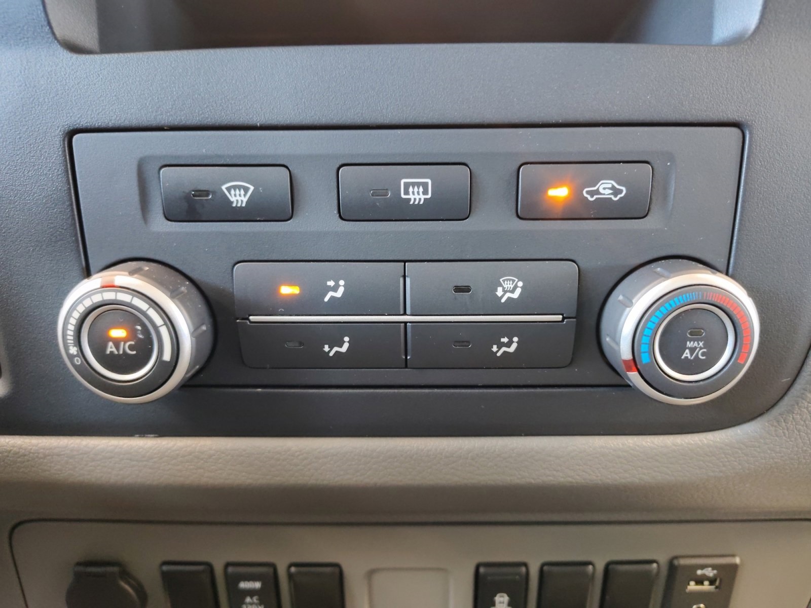 Used Car 2020 Nissan Nv Passenger  Sv For Sale Under $50,000 In San Antonio, Texas