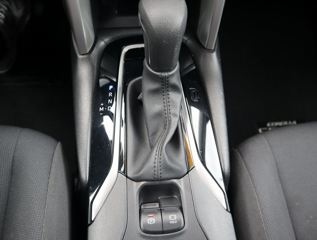 Thumbnail: 2024 Toyota Corolla Cross - 21