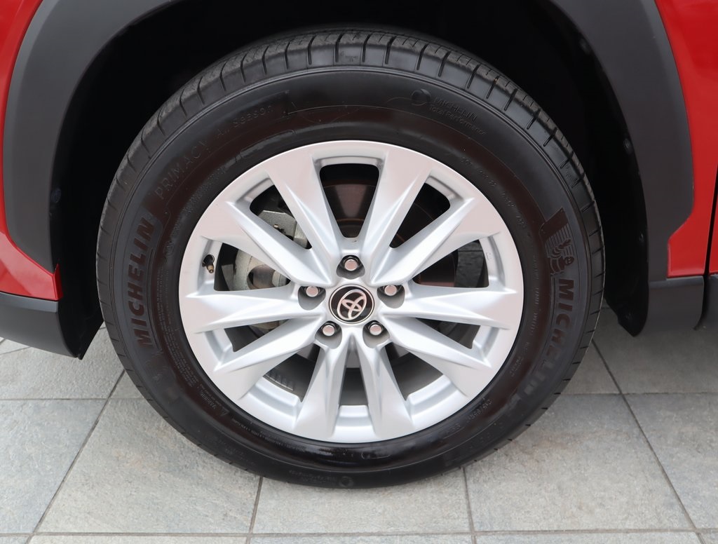 Thumbnail: 2024 Toyota Corolla Cross - 9