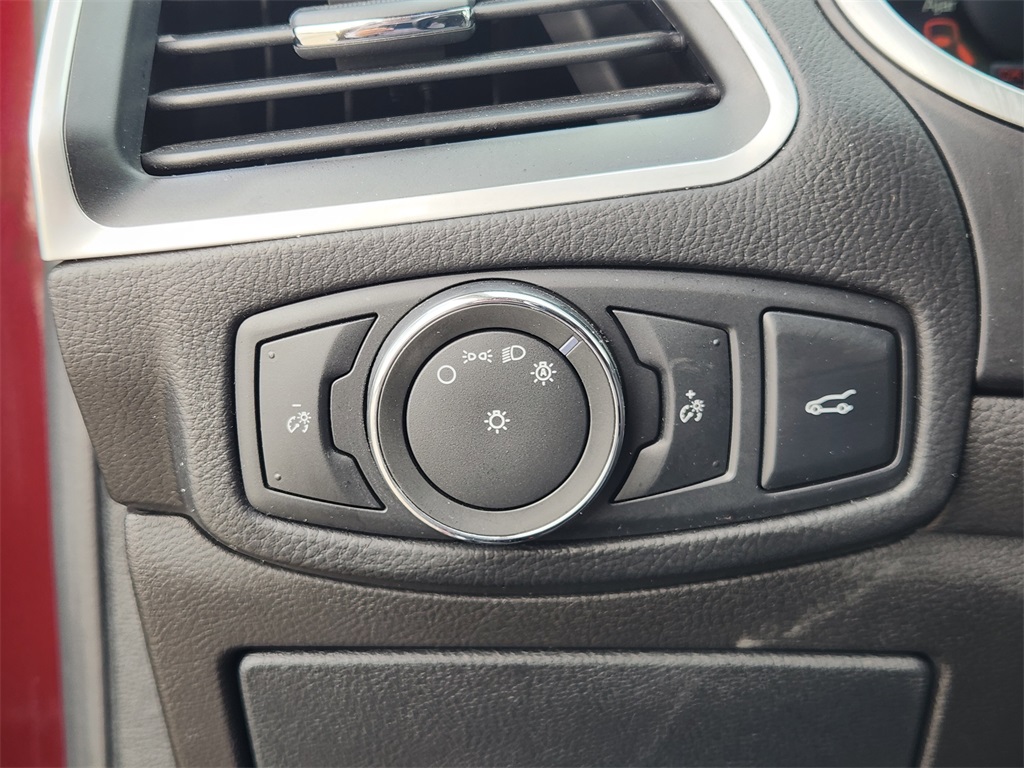 2017 Ford Edge Titanium Red at Autostrade