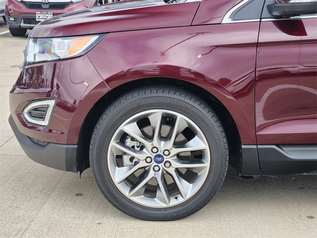 2017 Ford Edge Titanium Red at Autostrade