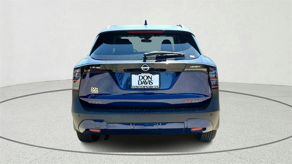 2025 Nissan Kicks