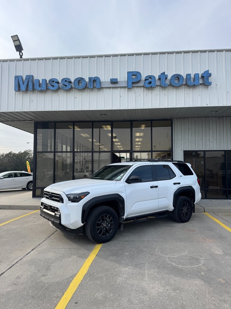 2025 Toyota 4Runner SR5 RWD
