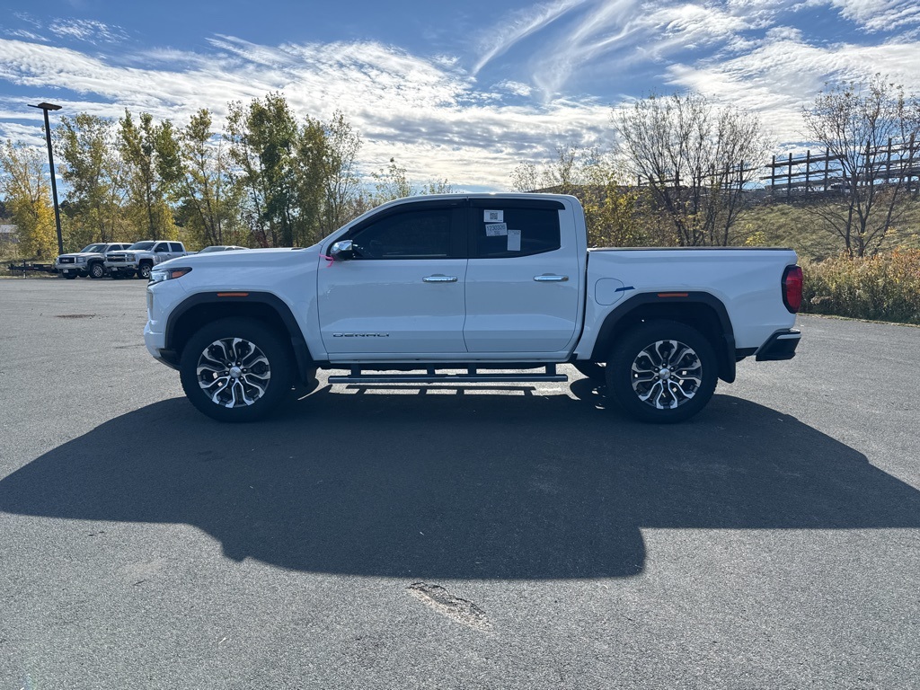 2024 GMC Canyon