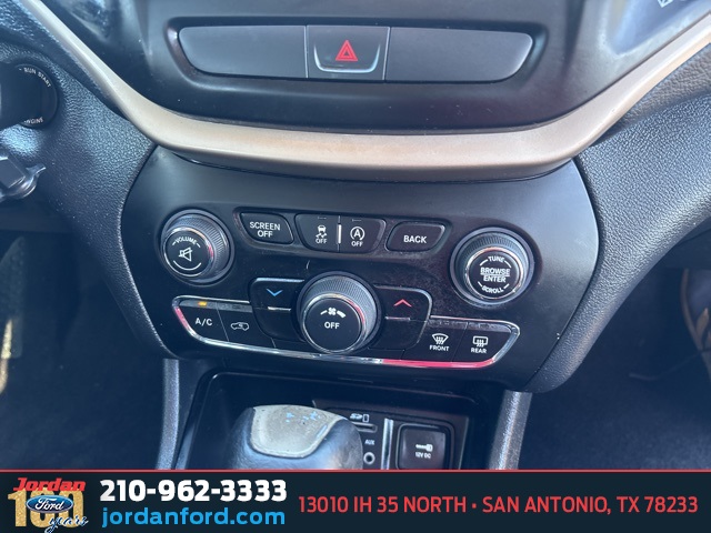 Used Car 2016 Jeep Cherokee  Latitude For Sale Under $10,000 In San Antonio, Texas