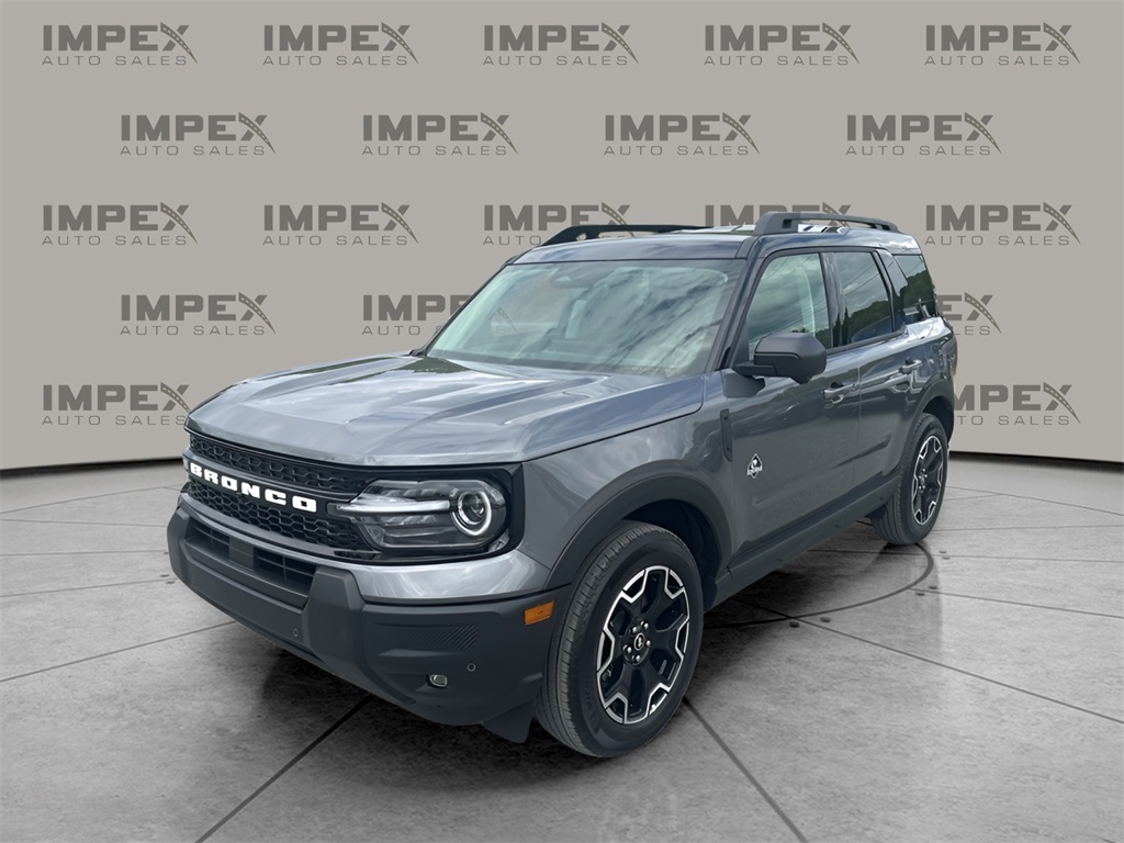 2025 Ford Bronco Sport Outer Banks's photo