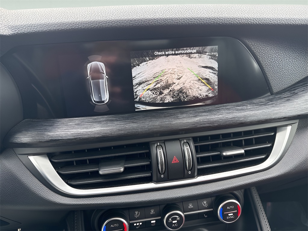 2022 Alfa Romeo Stelvio