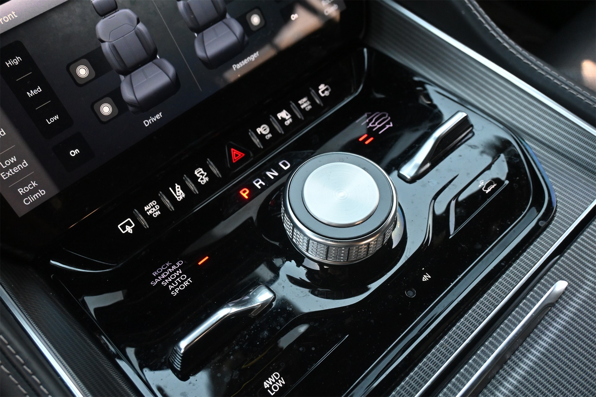 2022 Jeep Grand Wagoneer Series II White at Victoria Chrysler Dodge Jeep Ram