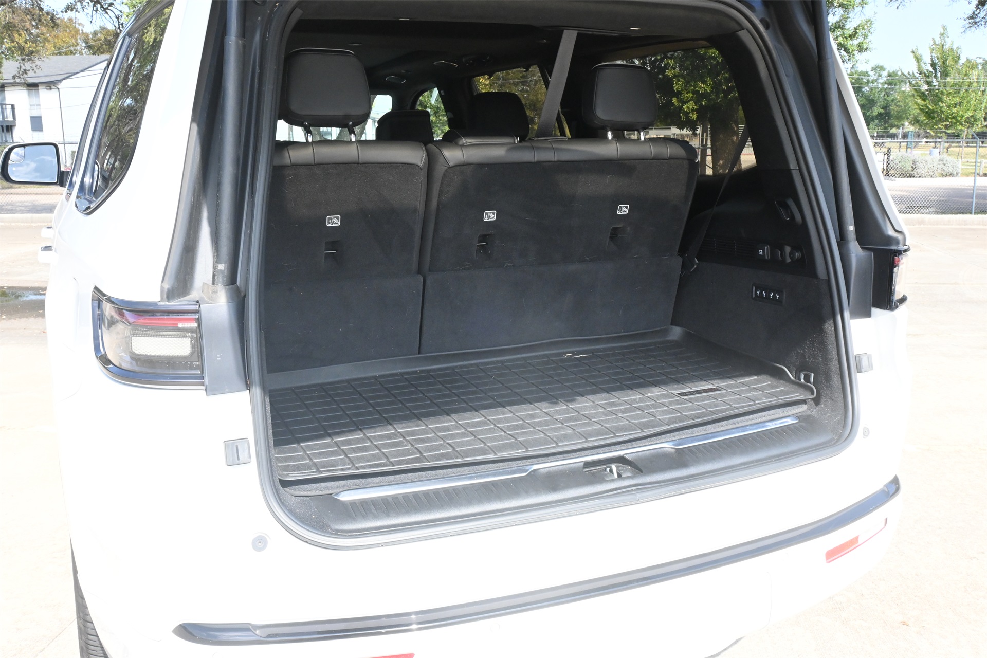 2022 Jeep Grand Wagoneer Series II White at Victoria Chrysler Dodge Jeep Ram