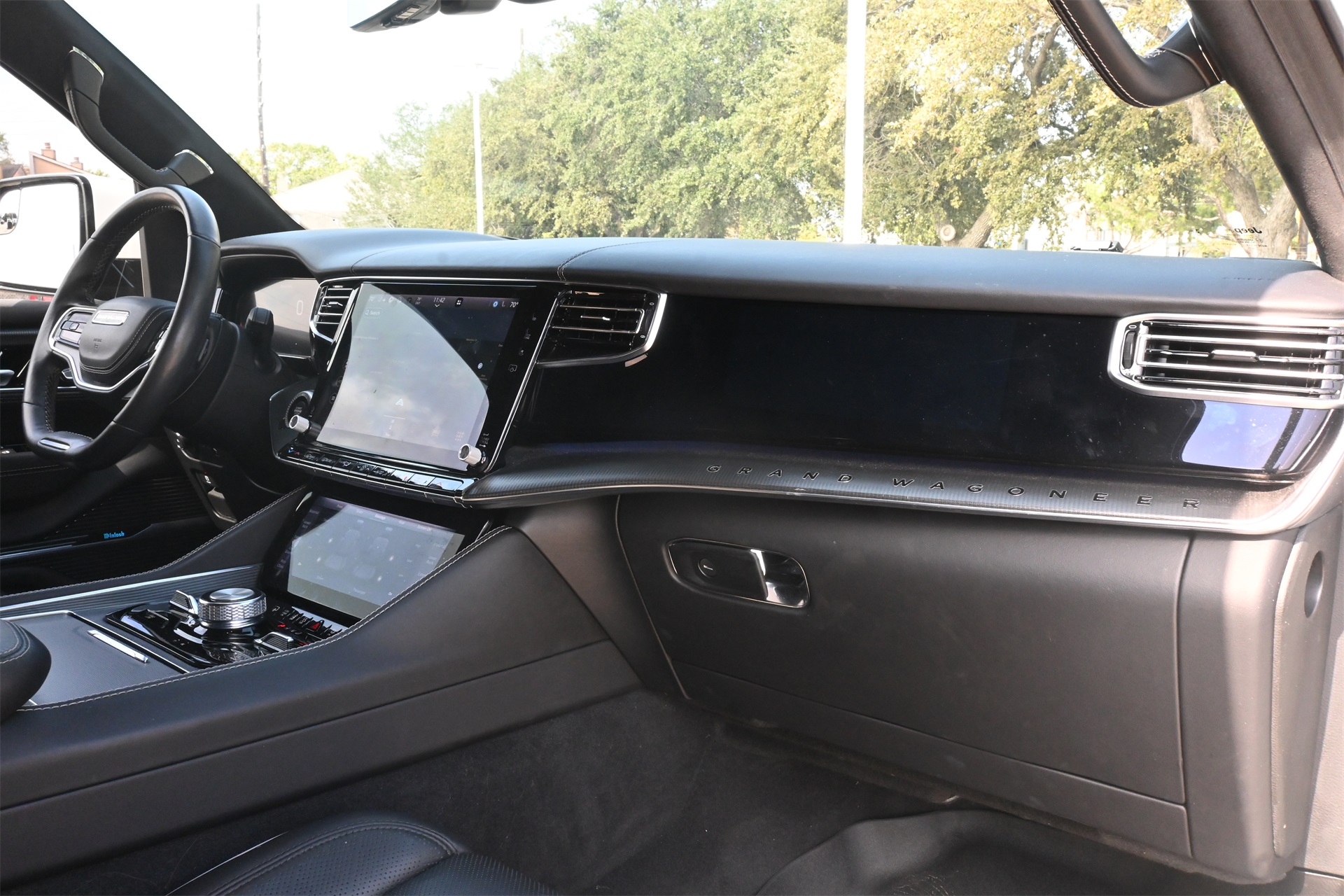 2022 Jeep Grand Wagoneer Series II White at Victoria Chrysler Dodge Jeep Ram