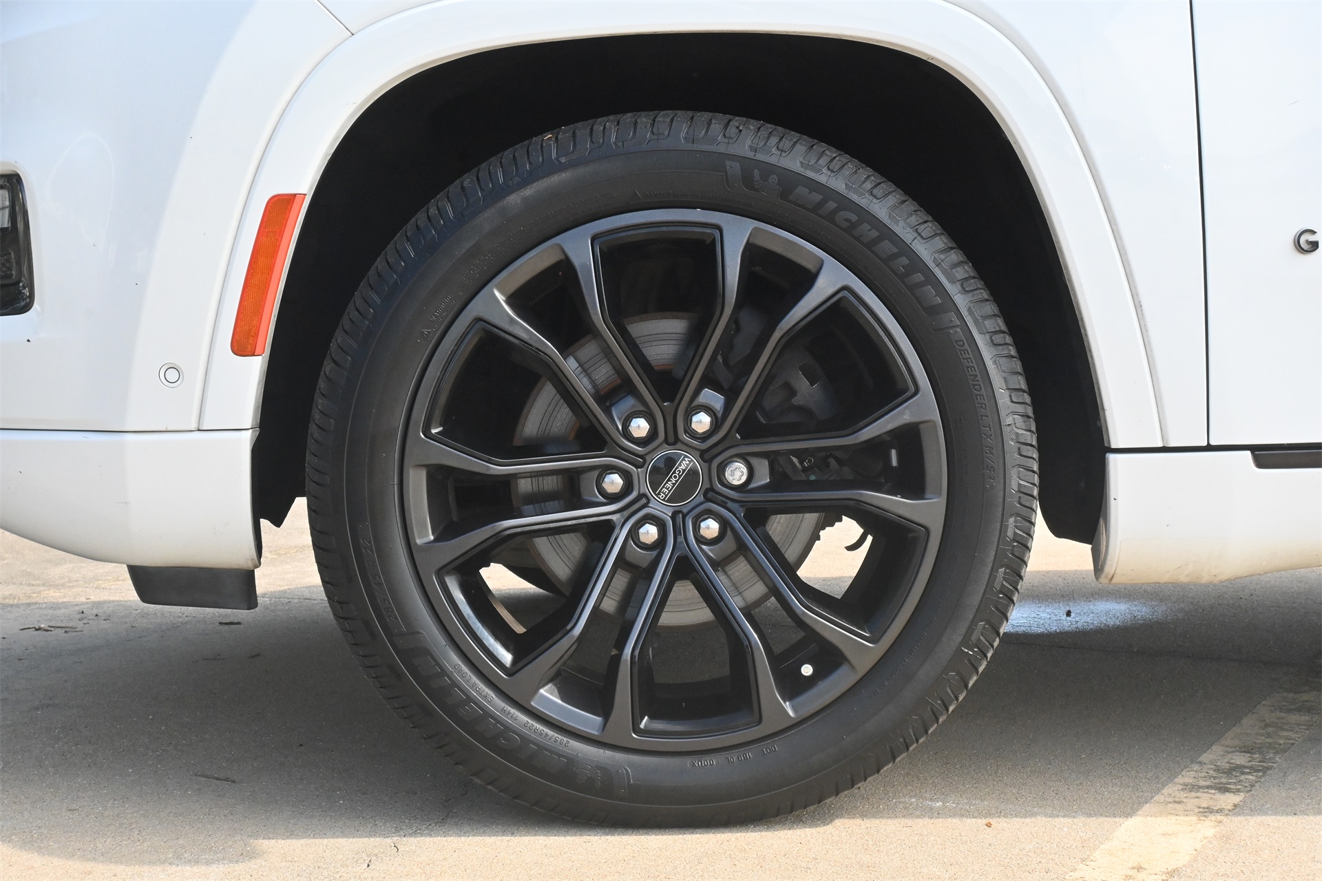 2022 Jeep Grand Wagoneer Series II White at Victoria Chrysler Dodge Jeep Ram