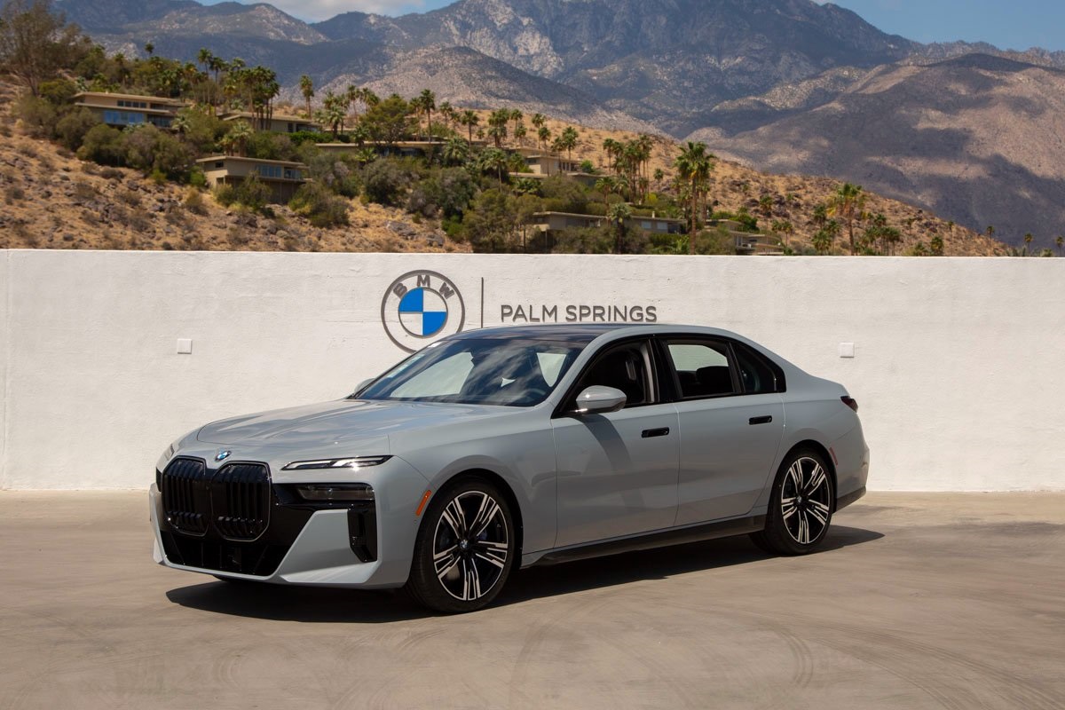 2025 BMW 7 Series 740i xDrive