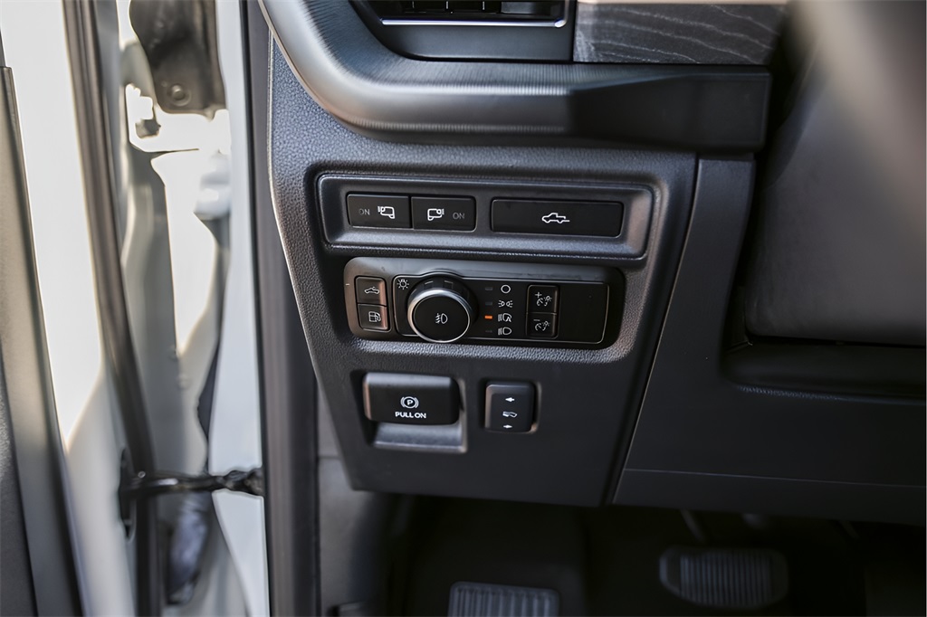 Used Car 2023 Ford F-150  Platinum For Sale In Austin, Texas