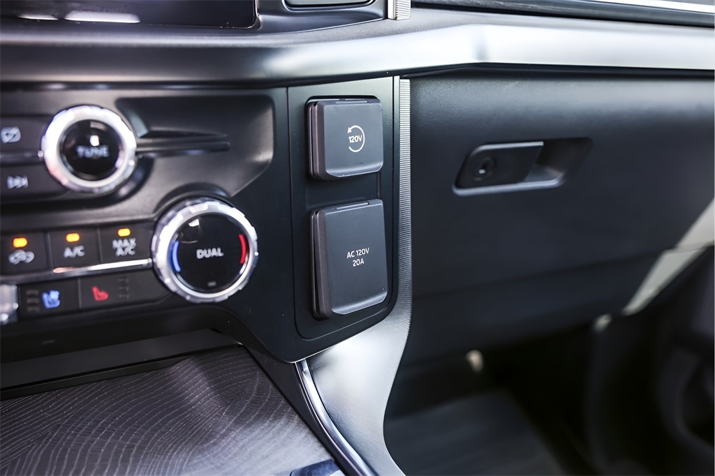 Used Car 2023 Ford F-150  Platinum For Sale In Austin, Texas