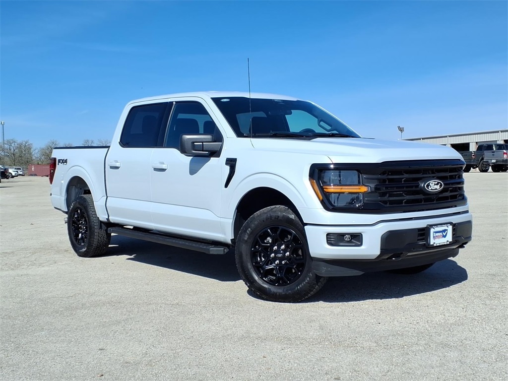 2025 Ford F-150 XLT SuperCrew 4WD