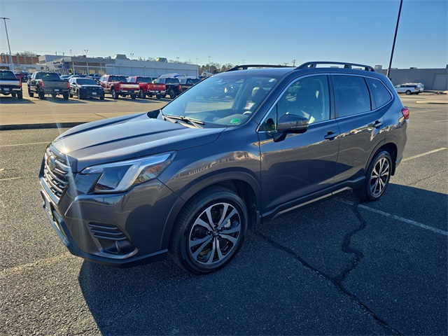 2023 Subaru Forester Limited Crossover AWD