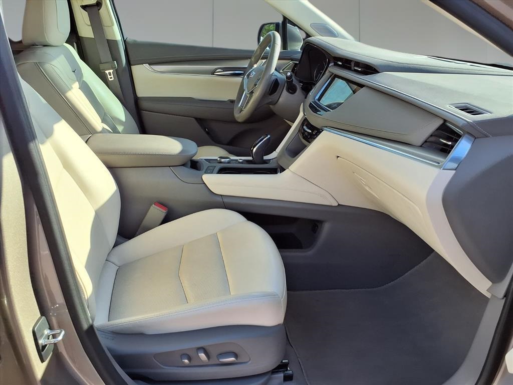 2023 Cadillac XT5 Premium Luxury Brown at Bayway Cadillac of The Woodlands