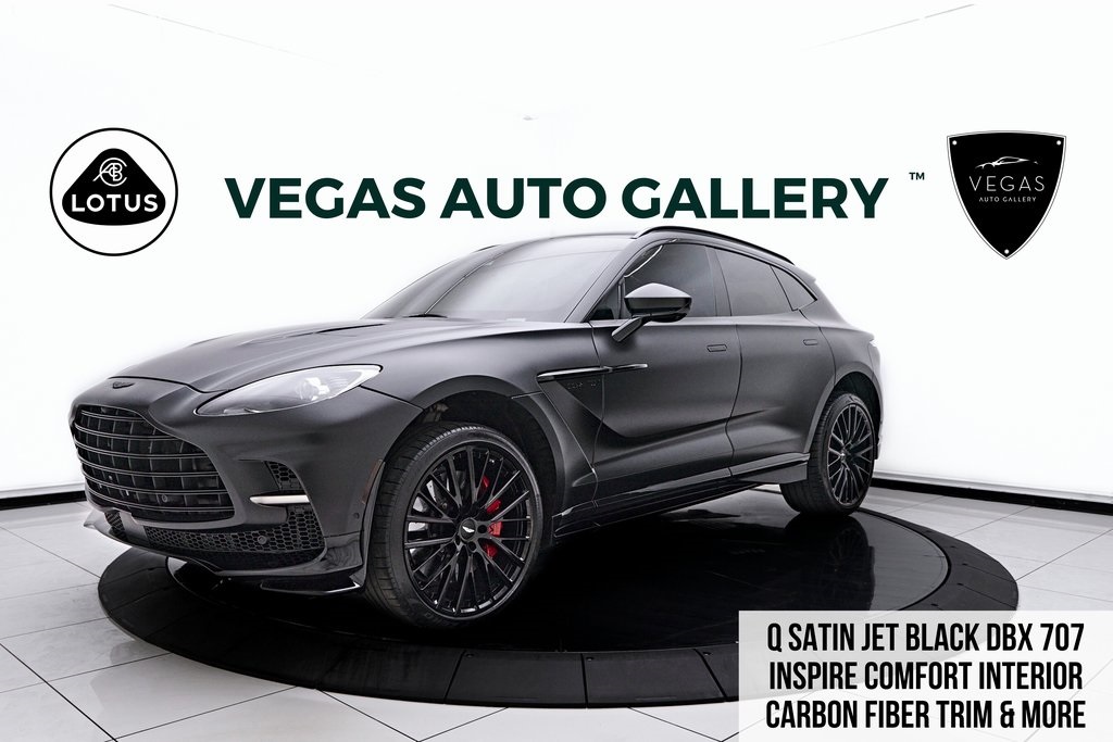 /2023 Aston-Martin DBX