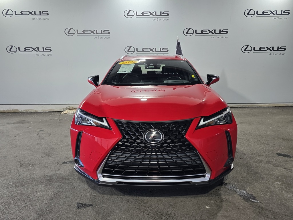 Thumbnail: 2022 Lexus UX - 2