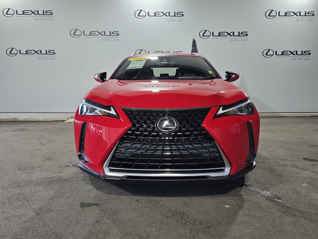 Thumbnail: 2022 Lexus UX - 6