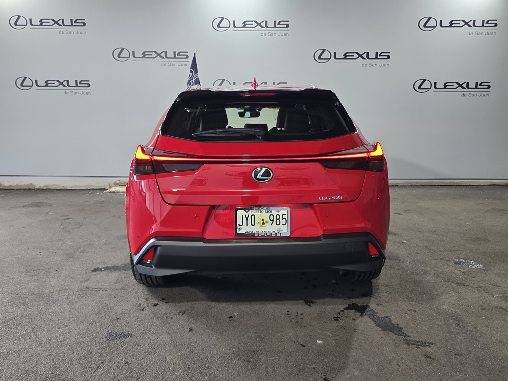 Thumbnail: 2022 Lexus UX - 9