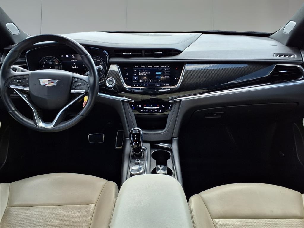 2022 Cadillac XT6 Sport Black at AutoSavvy Houston Northwest