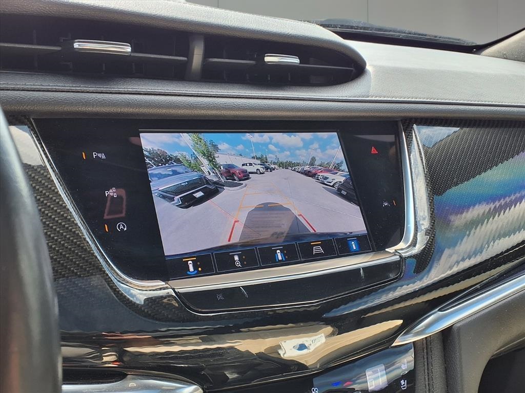 2022 Cadillac XT6 Sport Black at AutoSavvy Houston Northwest