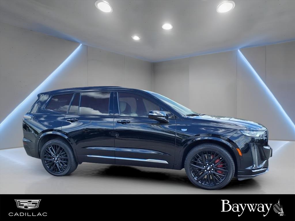 2022 Cadillac XT6 Sport Black at AutoSavvy Houston Northwest